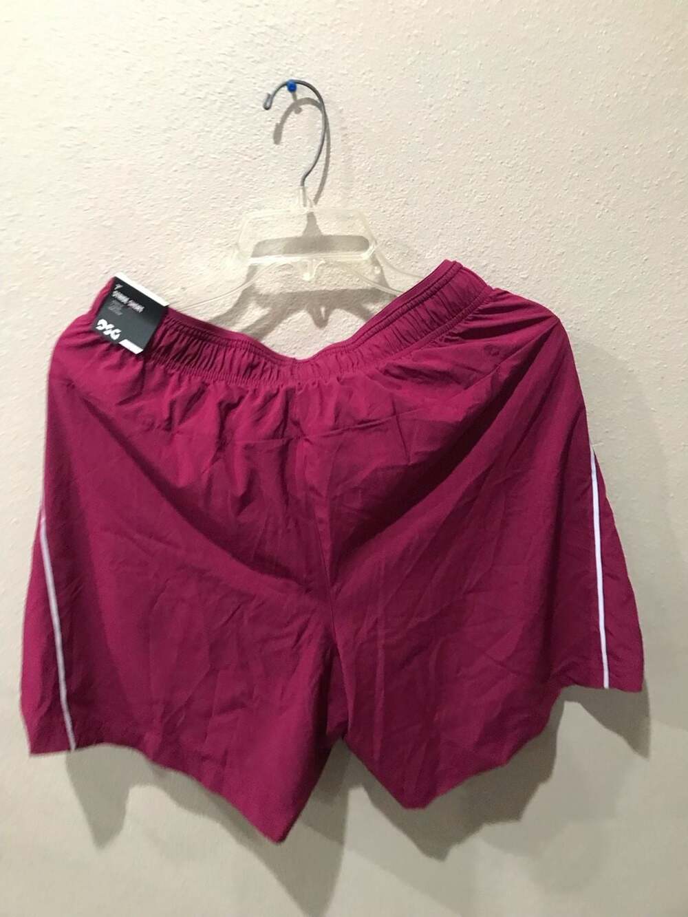 DSG Stride Athletic Run Shorts Magenta Size Medium